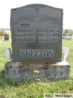 Truman E. Skelton