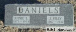 Annie Lenhart Eyer Daniels