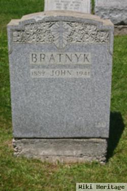 John Bratnyk