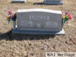 Dorothy J Anderson Liniger