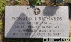 Lieut Donald J Richards