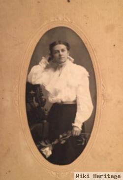 Lillian Hannah Titcombe Horton