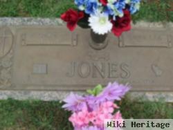 Floyd B Jones, Sr