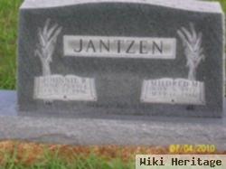 Mildred M Jantzen