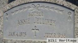 Annie Kucera Jellinek