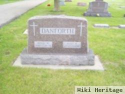 Dana W Danforth