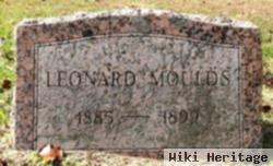 Leonard Moulds