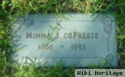 Minna J Defreese