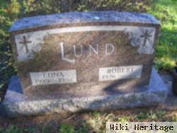 Edna Lund