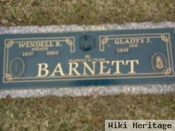 Wendell R "wendy" Barnett