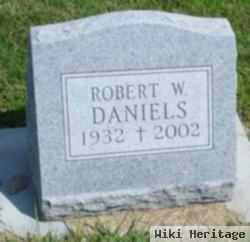 Robert W Daniels