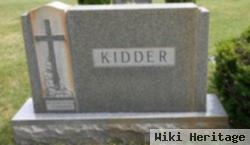 Elwyn Devere Kidder