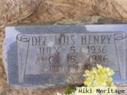 Dee Lois Henry