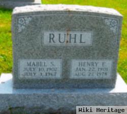 Henry E Ruhl