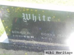 Donna J White