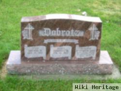 Dorothy M Huebner Dobratz