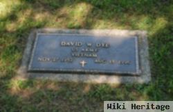 David W Dye