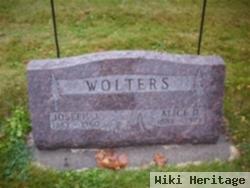 Joseph J Wolters