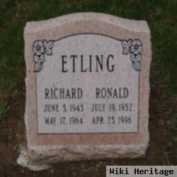 Ronald Etling