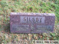 Larry E Silsby