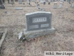 Infant Detter