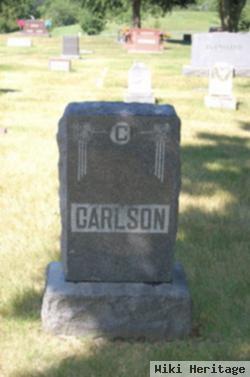 Arllys Carlson