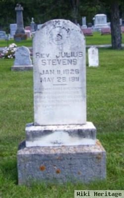 Rev Julius Stevens, Sr