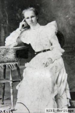 Fannie Mcclennahan Wood