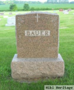 Mable M Bauer