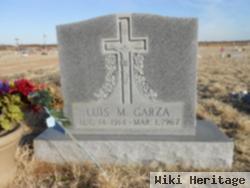 Luis M Garza