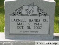 Larnell Banks, Sr