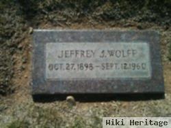 Jeffrey J Wolff