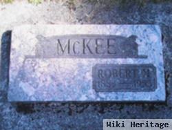 Robert H Mckee