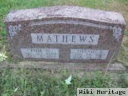 Thomas Nathan "tom" Mathews