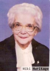 Edna L Parmenter Snyder