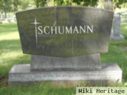 Edward Schumann