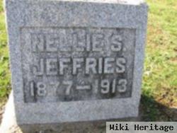 Nellie S Jeffries