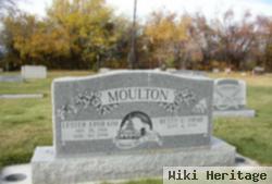 Lester E Moulton