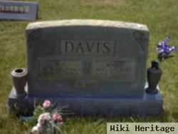 William Lee Davis