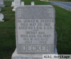 Infant Daughter Decker