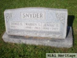 Doris E Snyder