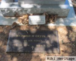 Richard Henry "sonny" Ervin, Jr