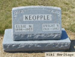 Dwight W Keopple