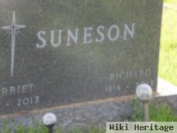 Harriet Suneson