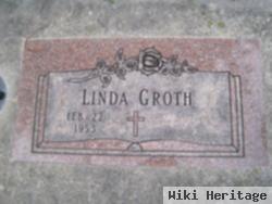 Linda Groth