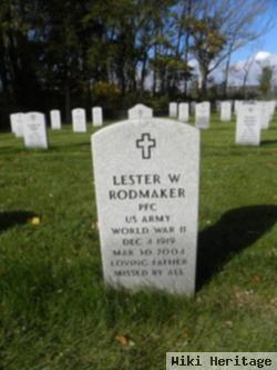 Lester W Rodmaker