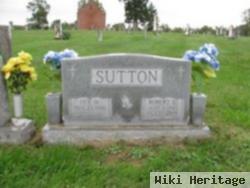 Robert L Sutton