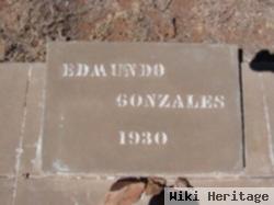 Edmundo Gonzales