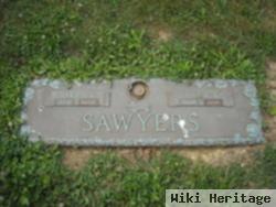 Mamie E Powers Sawyers