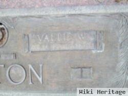 Vallie W Hilton
